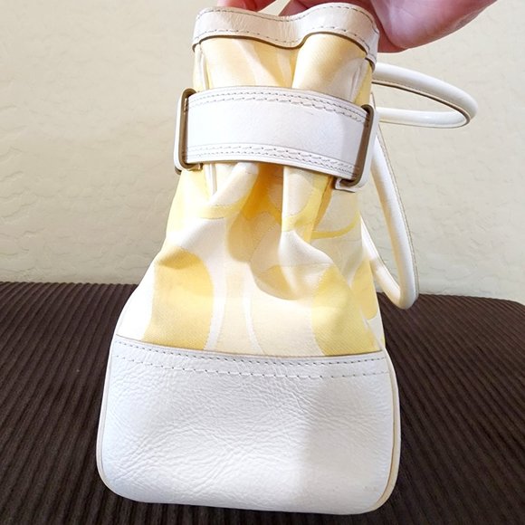 Coach Hampton Optic Signature Stripe Yellow White Double Handle Purse Bag - Picture 4 of 16